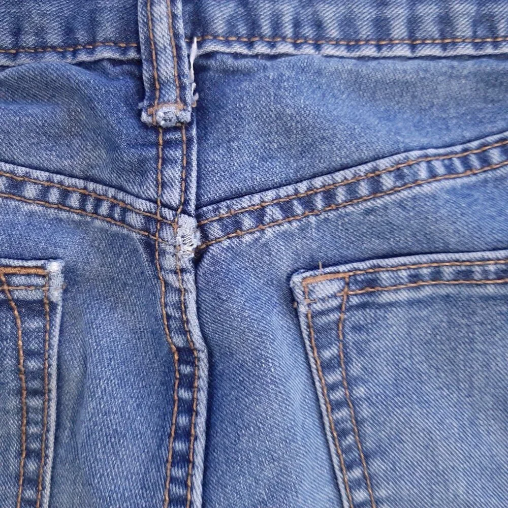 Old Navy Wow Built in Tough Straight Jeans